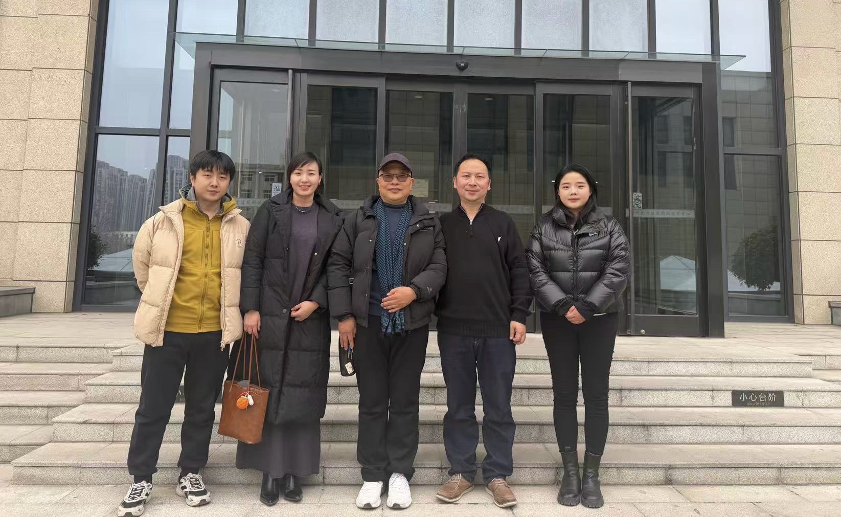 必赢线路检测3003no1公共艺术教学部赴郑州大学建设科技集团有限公司开展访企拓岗