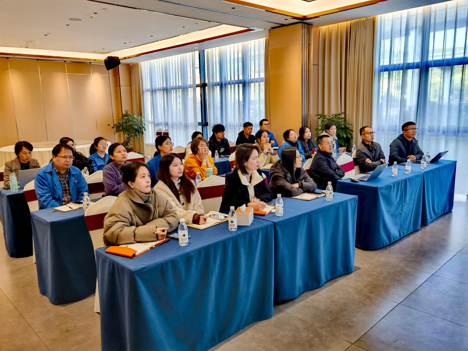 鉴黑担保网(jhdbw)·最具权威唯一维权担保平台